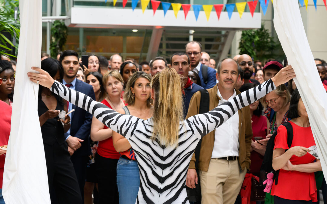 Tissu aérien, soirée d’entreprise