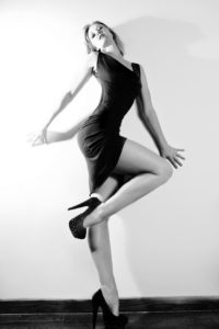 Modèle photo studio danseuse